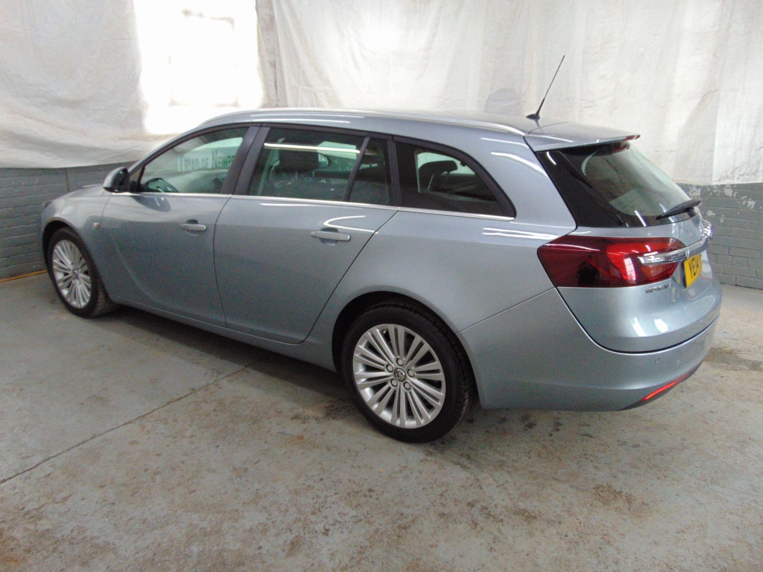 Used Vauxhall Insignia 2014 for sale - 77970170: Photo 6