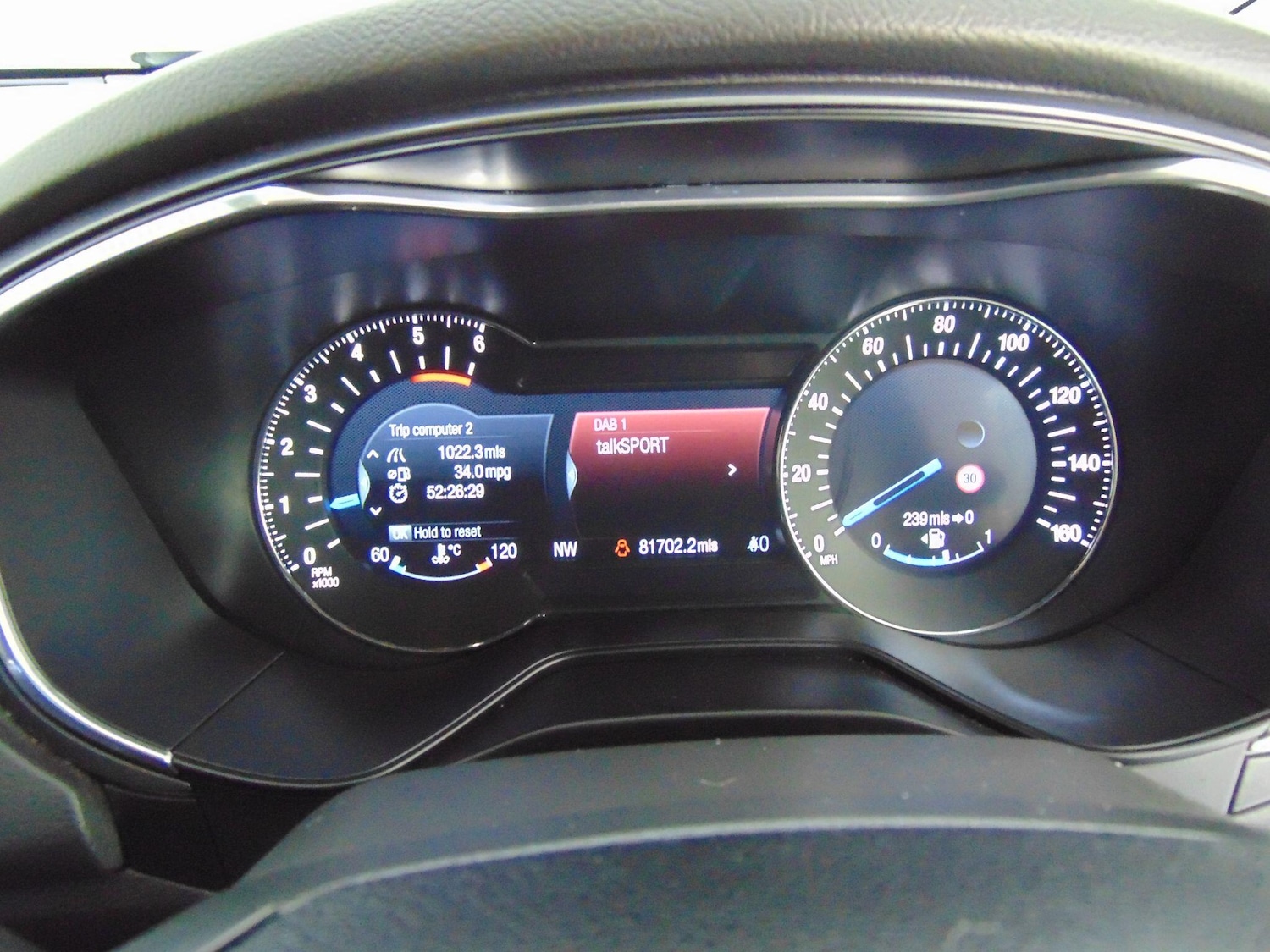 Used Ford Mondeo 2015 for sale - 77925456: Photo 24