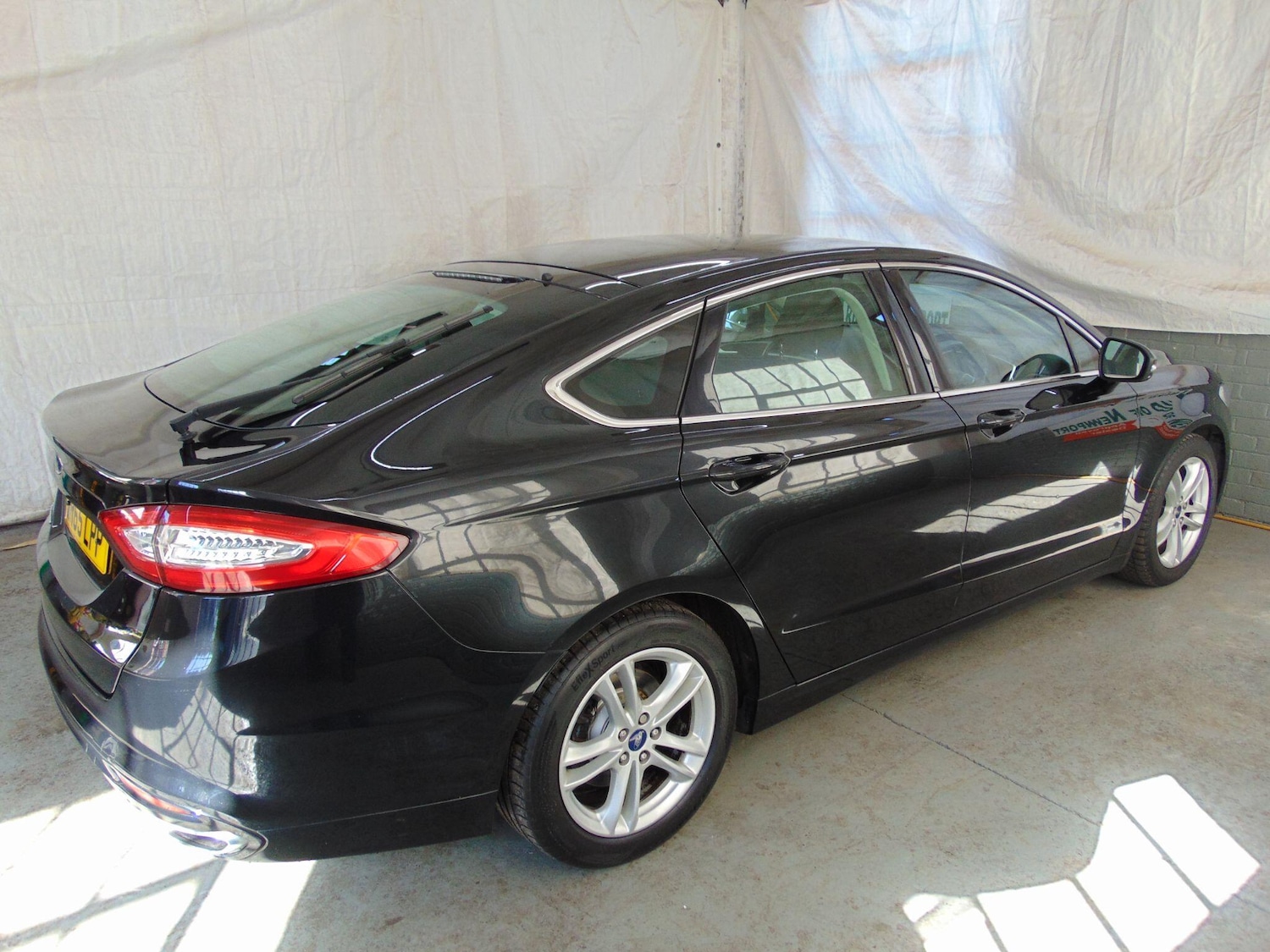Used Ford Mondeo 2015 for sale - 77925456: Photo 3