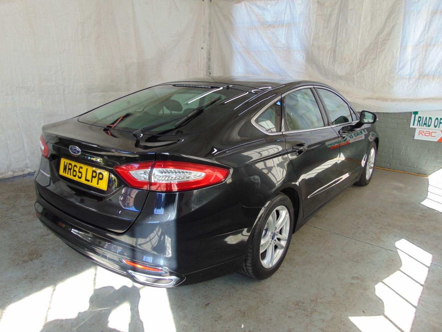 Used Ford Mondeo 2015 for sale - 77925456: Photo 4