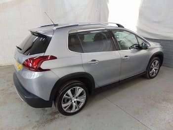 Used Peugeot 2008 2019 for sale - 79565413: Photo