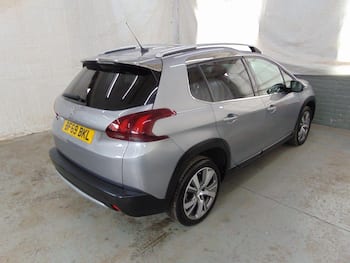 Used Peugeot 2008 2019 for sale - 79565413: Photo