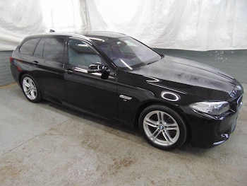 Used BMW 5 Series 2015 for sale - 77291408: Photo