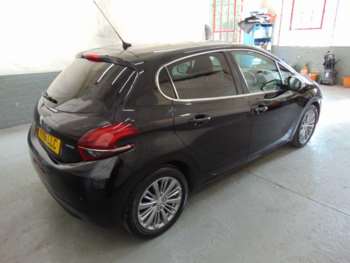 Used Peugeot 208 2016 for sale - 75268211: Photo