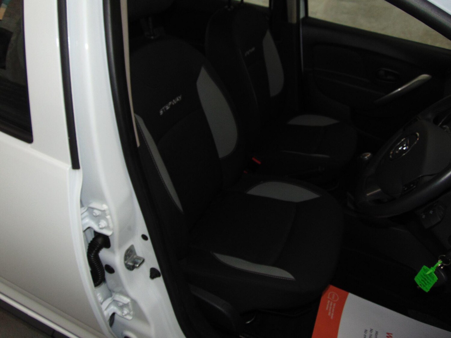 Used Dacia Sandero Stepway 2015 for sale - 76327137: Photo 14