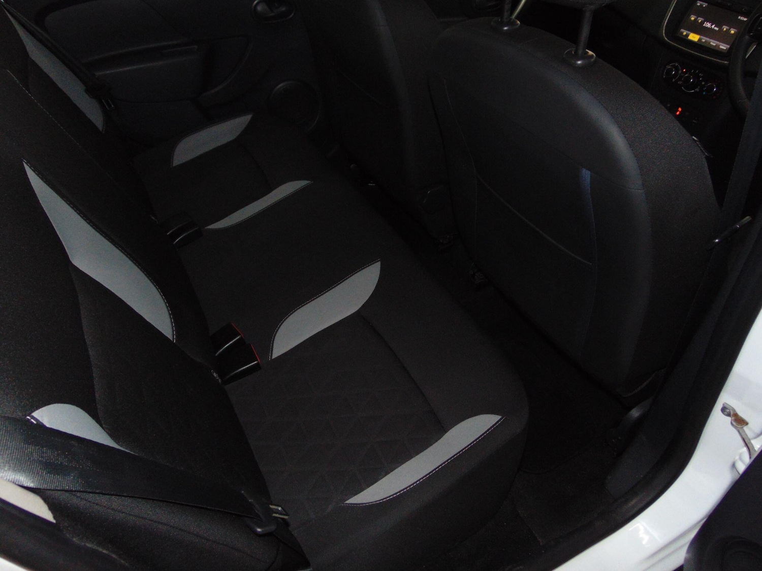 Used Dacia Sandero Stepway 2015 for sale - 76327137: Photo 17