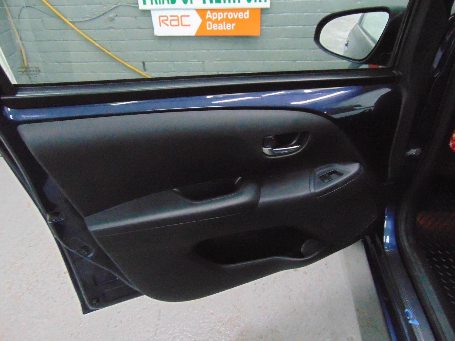 Used Citroen C1 2017 for sale - 76994541: Photo 19