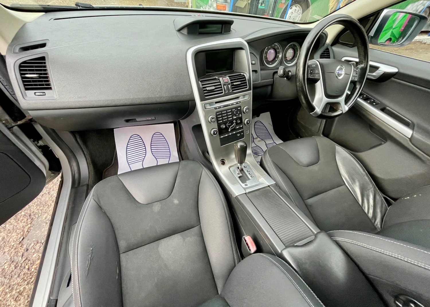 Used Volvo XC60 2009 for sale - 77003723: Photo 19