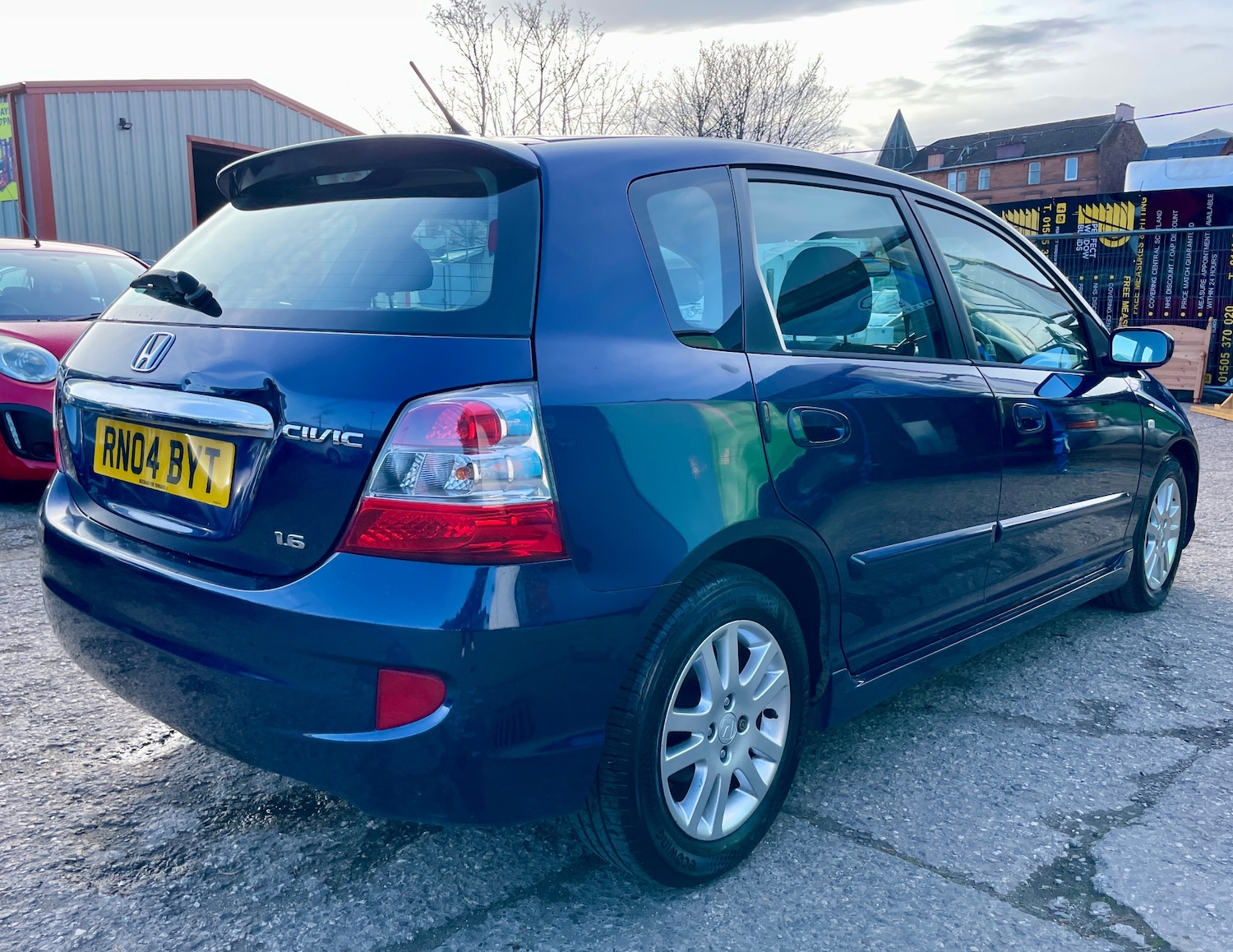 Used Honda Civic 2004 for sale - 77833605: Photo 10