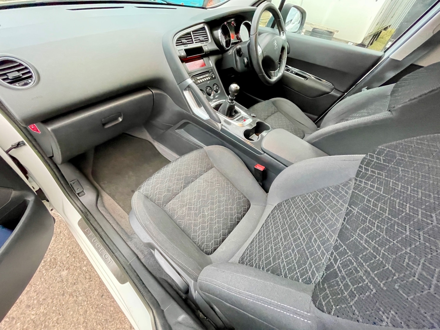 Used Peugeot 3008 2014 for sale - 77610145: Photo 14