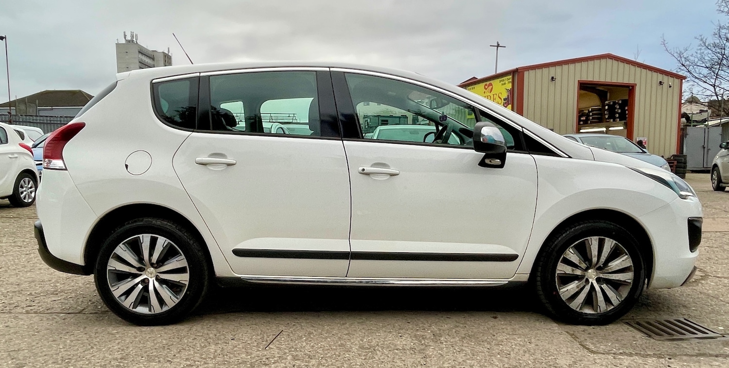 Used Peugeot 3008 2014 for sale - 77610145: Photo 6