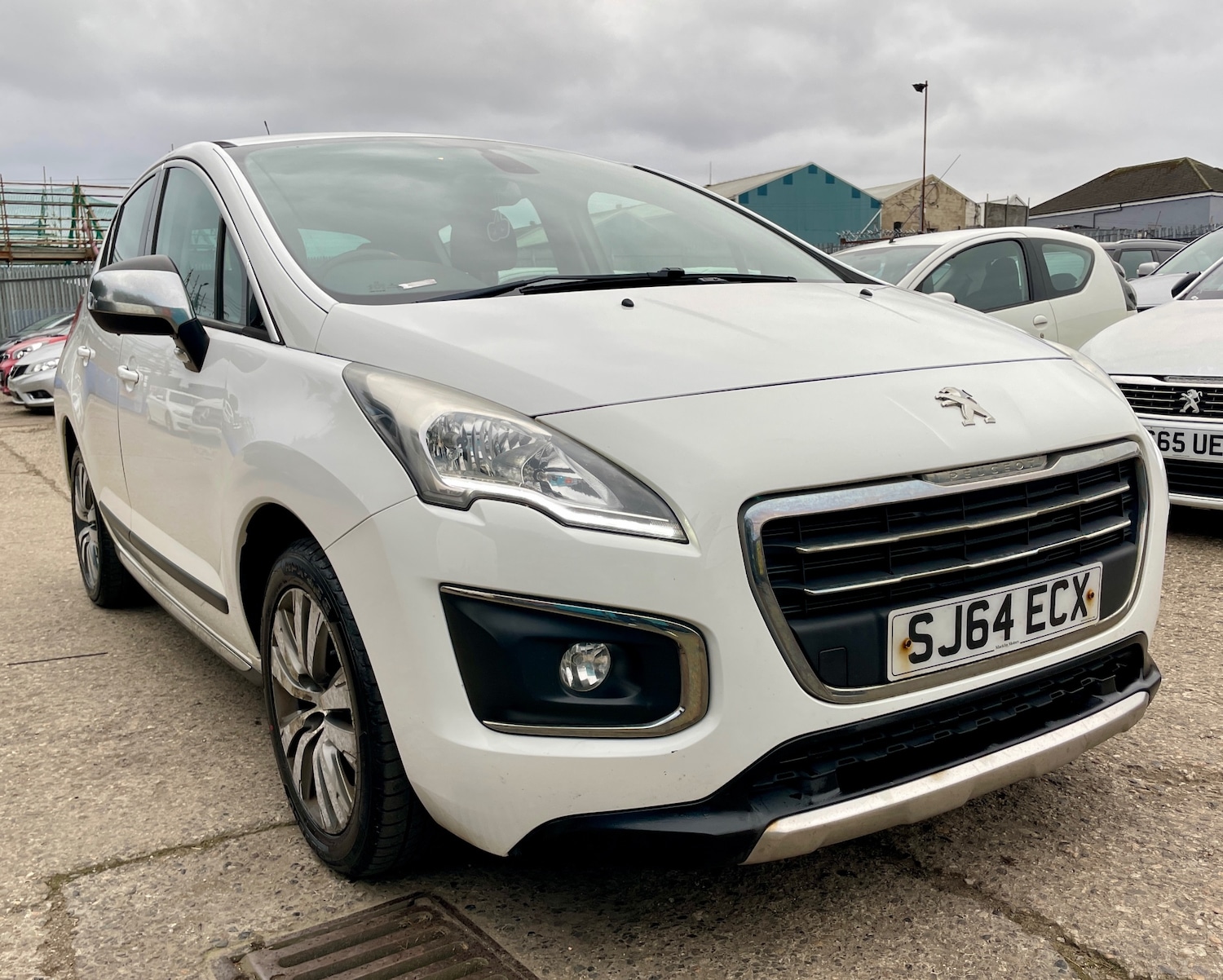 Used Peugeot 3008 2014 for sale - 77610145: Photo 7