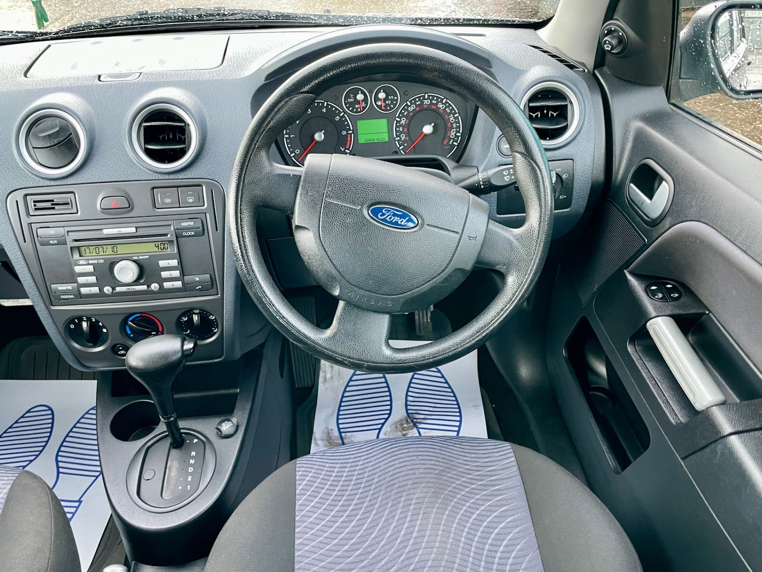 Used Ford Fusion 2010 for sale - 76894925: Photo 16