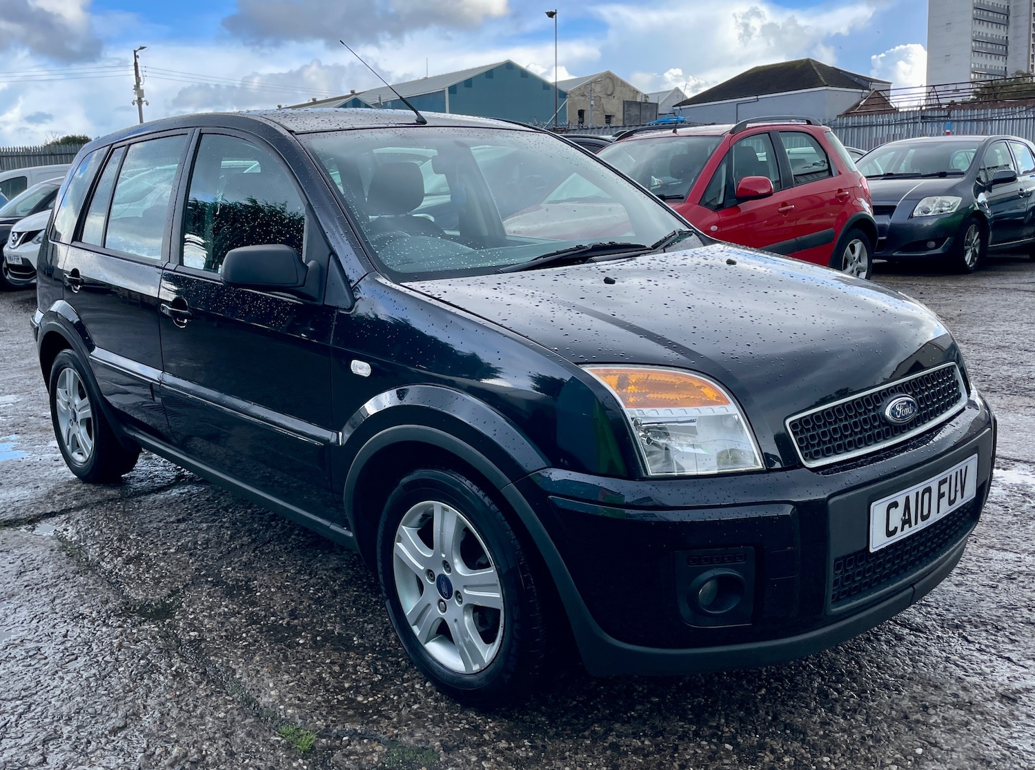 Used Ford Fusion 2010 for sale - 76894925: Photo 2
