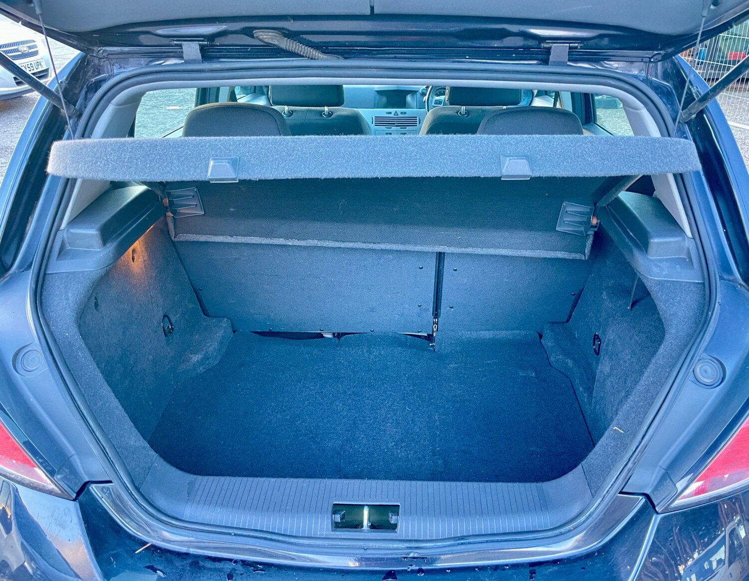 Used Vauxhall Astra 2009 for sale - 77555677: Photo 14