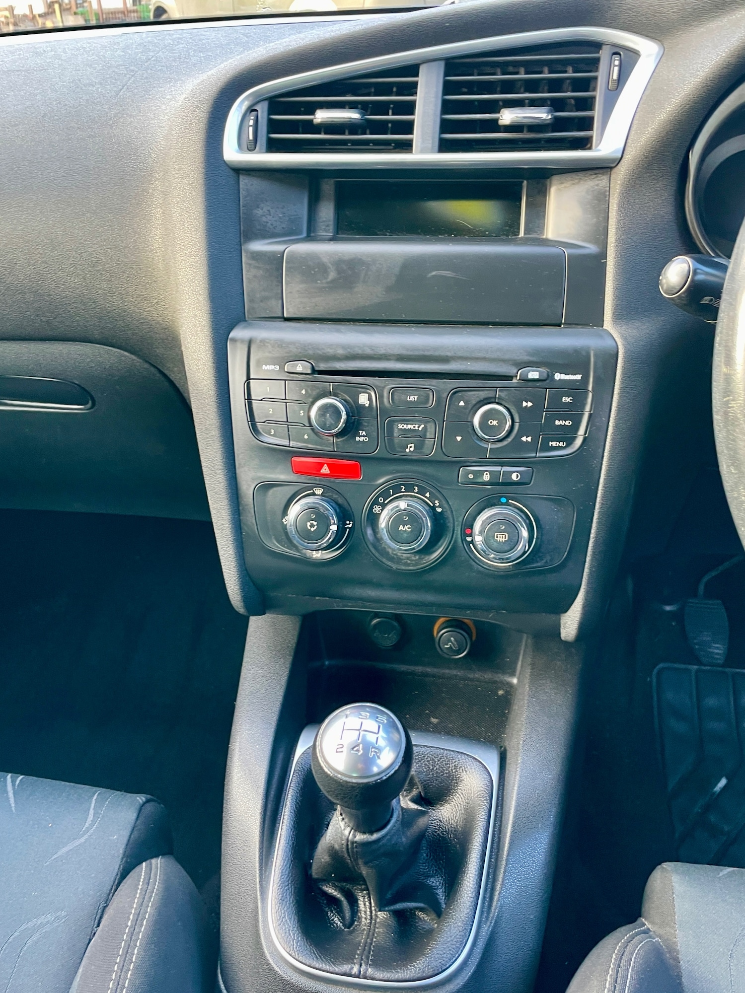 Used Citroen C4 2012 for sale - 76491071: Photo 5