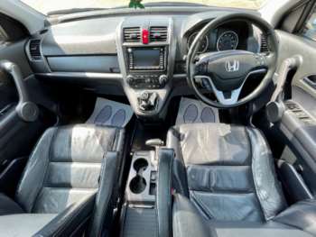 Used Honda CR-V 2009 for sale - 75067180: Photo