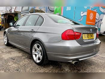 Used BMW 3 Series 2010 for sale - 77819098: Photo