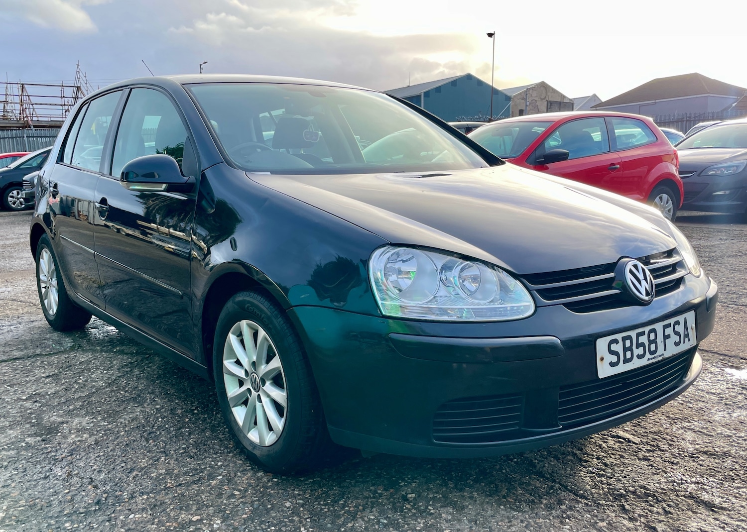 Used Volkswagen Golf 2009 for sale - 76958065: Photo 2