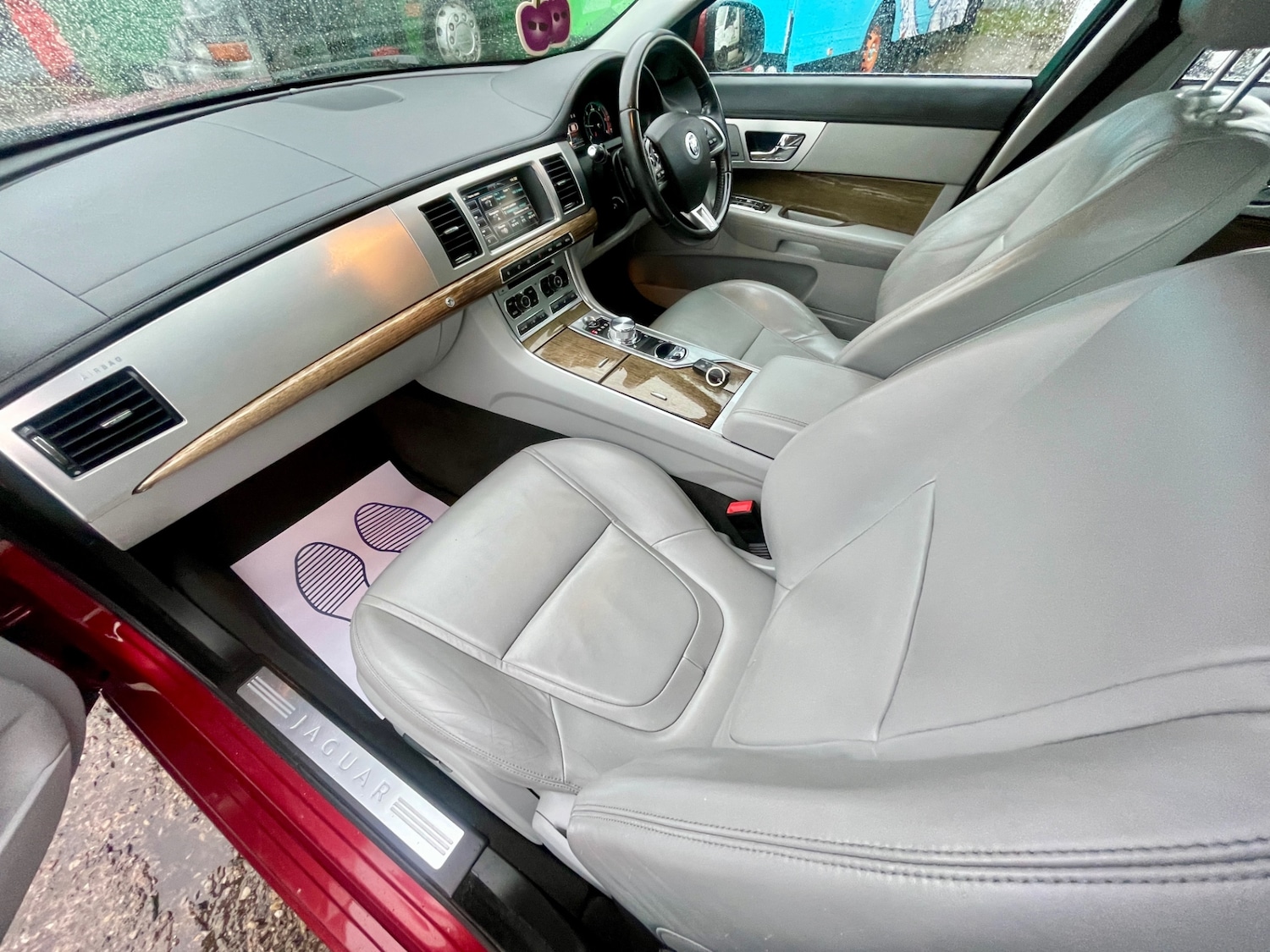 Used Jaguar XF 2013 for sale - 76709652: Photo 18