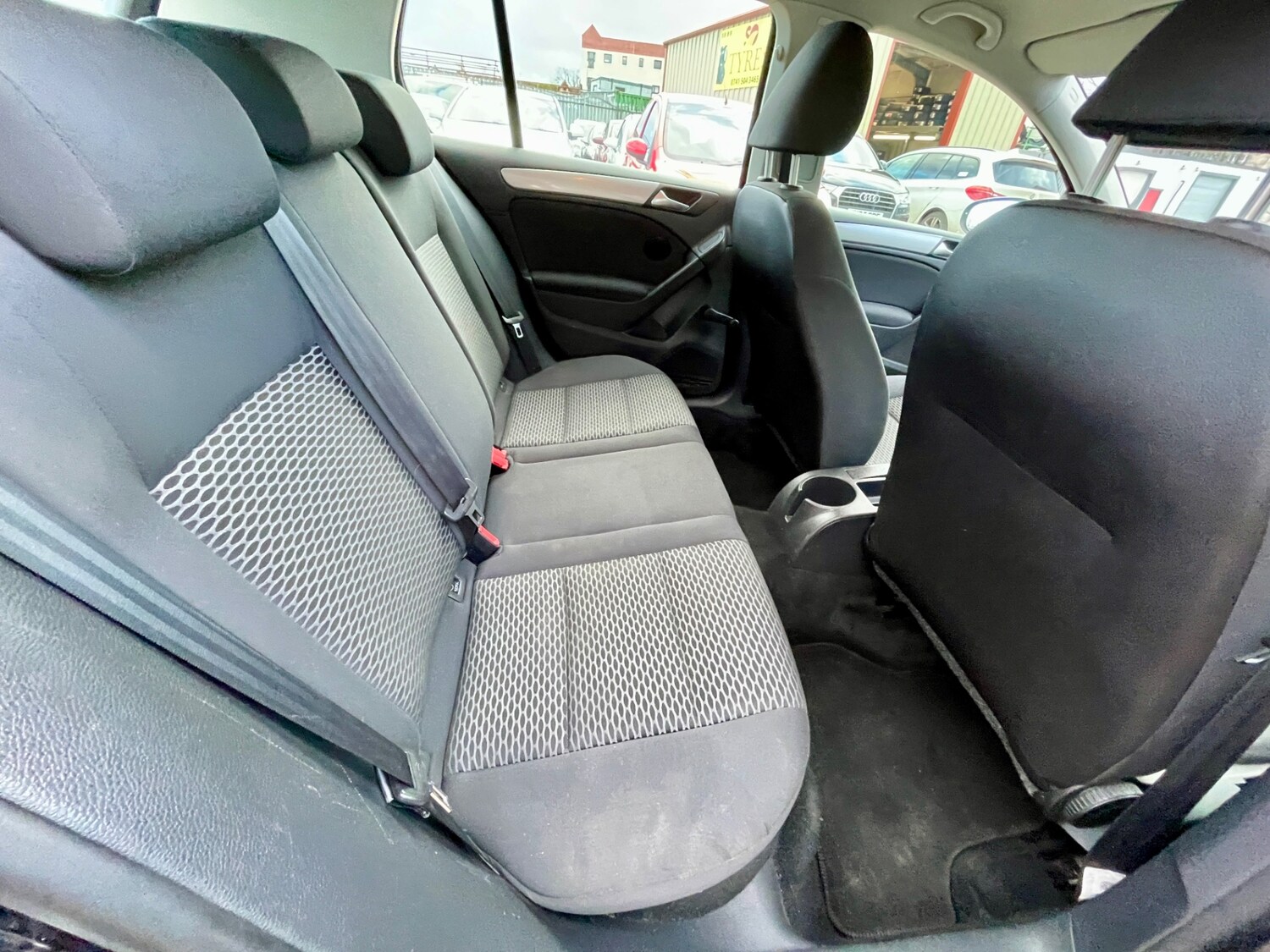 Used Volkswagen Golf 2009 for sale - 77720899: Photo 14