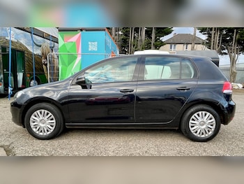 Used Volkswagen Golf 2009 for sale - 77720899: Photo