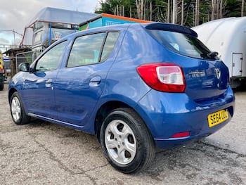 Used Dacia Sandero 2015 for sale - 79663696: Photo