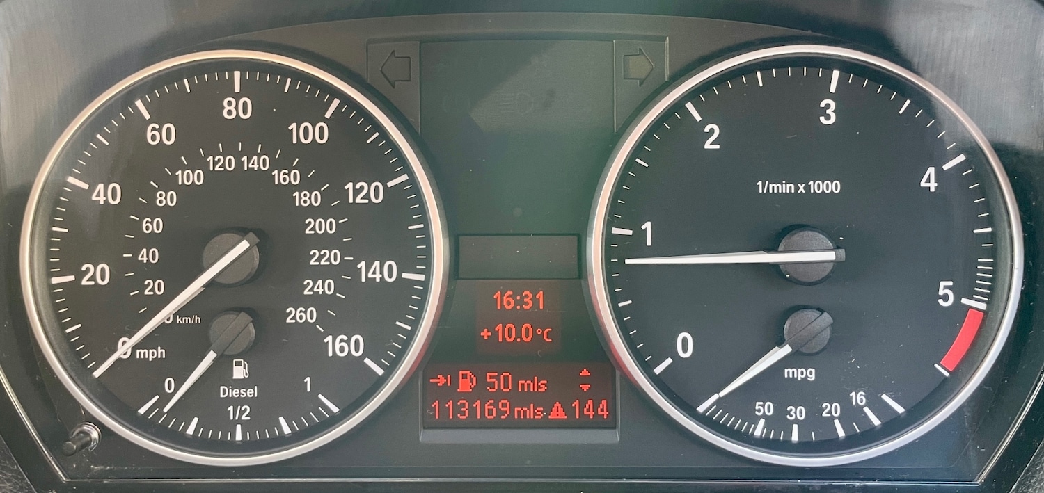 Used BMW 3 Series 2011 for sale - 77747336: Photo 19