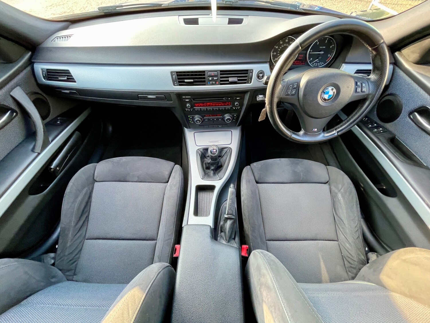 Used BMW 3 Series 2011 for sale - 77747336: Photo 3