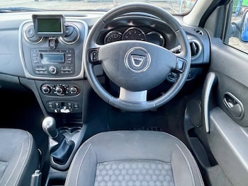 Used Dacia Sandero 2015 for sale - 78596382: Photo
