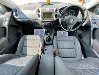Used Volkswagen Tiguan 2011 for sale - 74928132: Photo