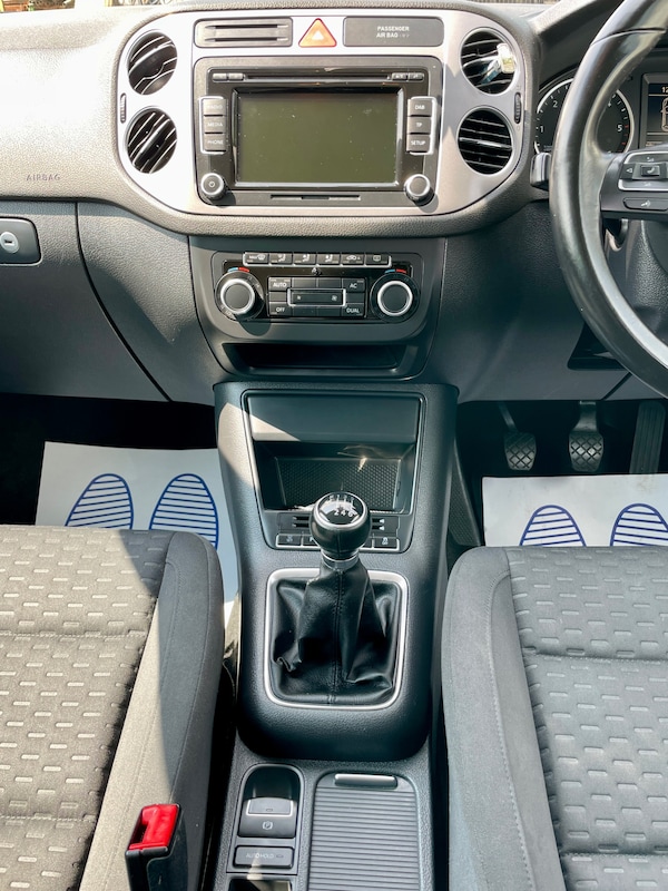 Used Volkswagen Tiguan 2011 for sale - 74928132: Photo 4