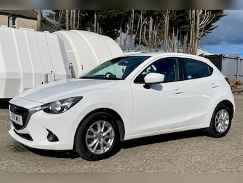 Used Mazda Mazda2 2016 for sale - 78403020: Photo