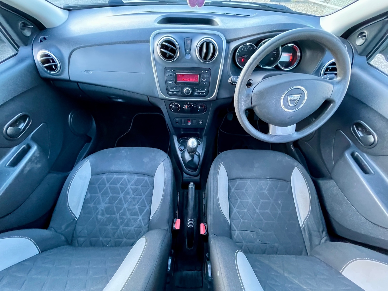 Used Dacia Sandero Stepway 2014 for sale - 77545326: Photo 12