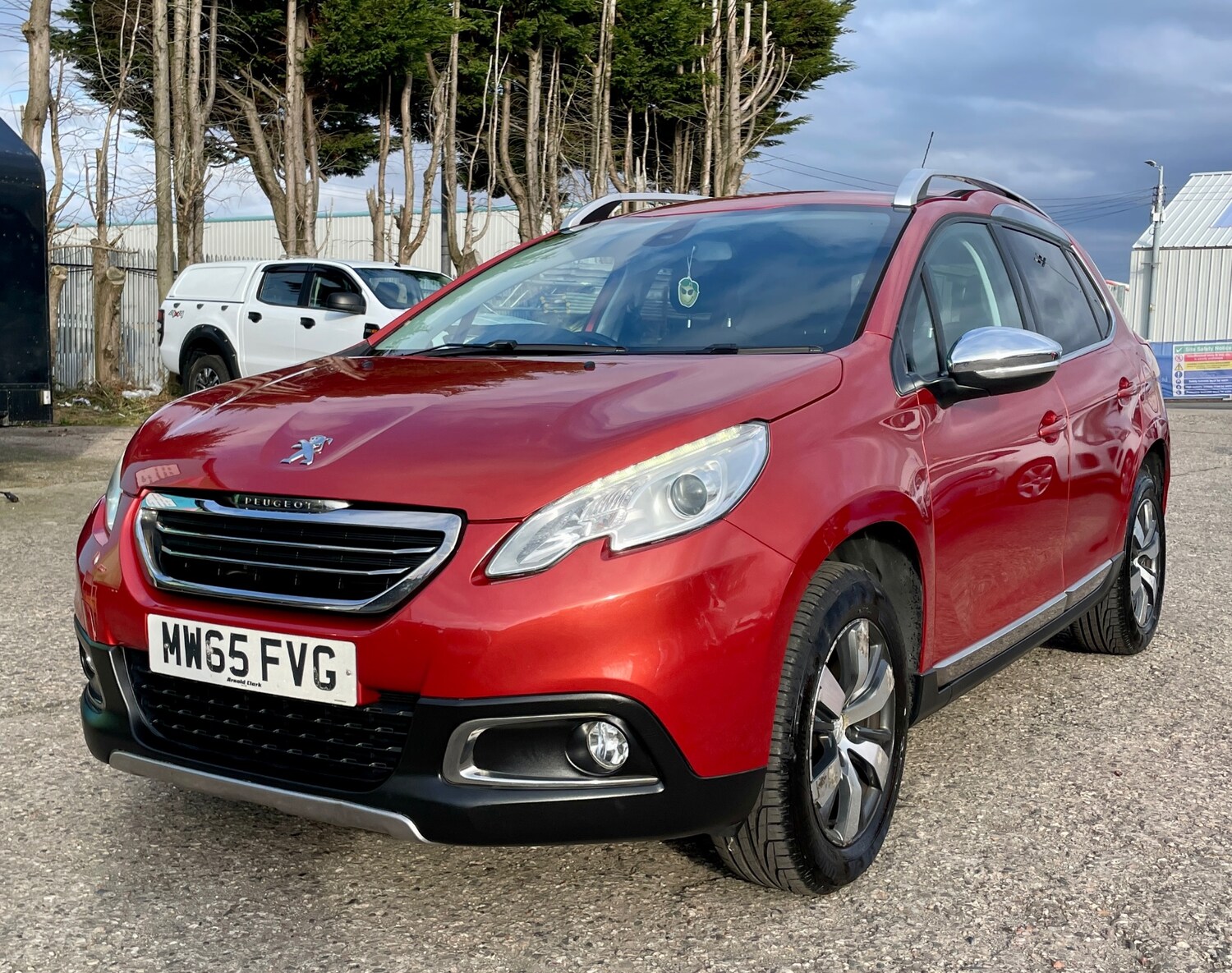 Used Peugeot 2008 2015 for sale - 77934751: Photo 7