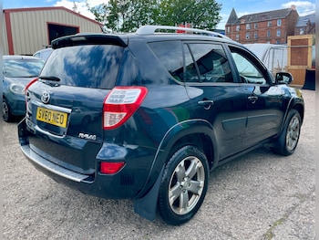 Used Toyota RAV4 2010 for sale - 75456157: Photo