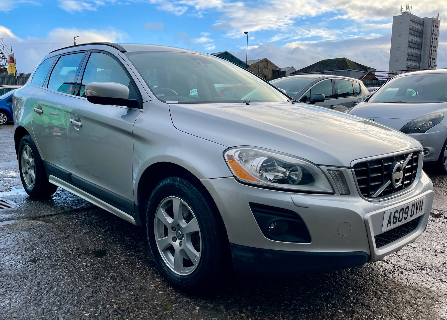 Used Volvo XC60 2009 for sale - 78199016: Photo 1