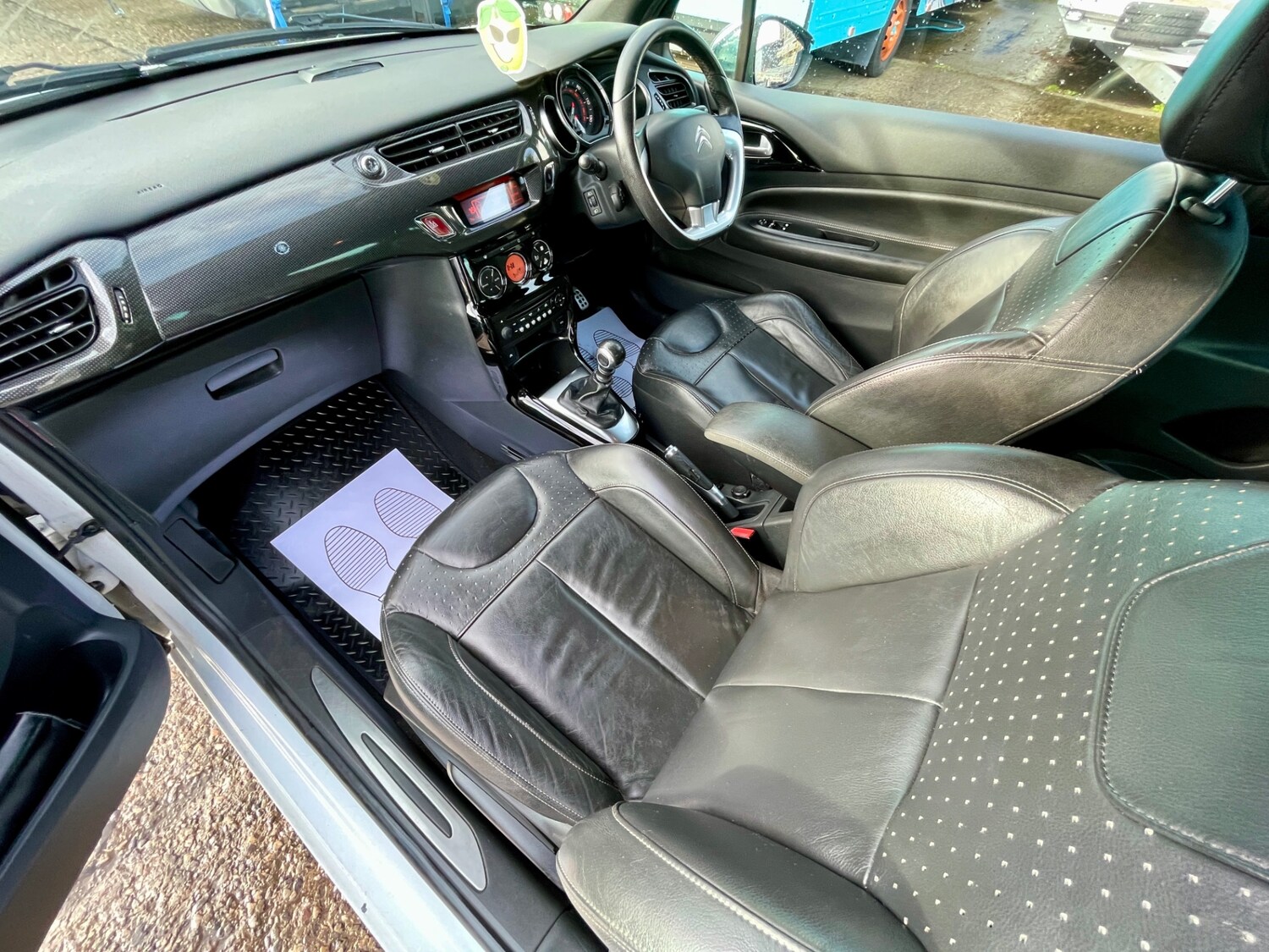 Used Citroen DS3 2014 for sale - 77848751: Photo 18