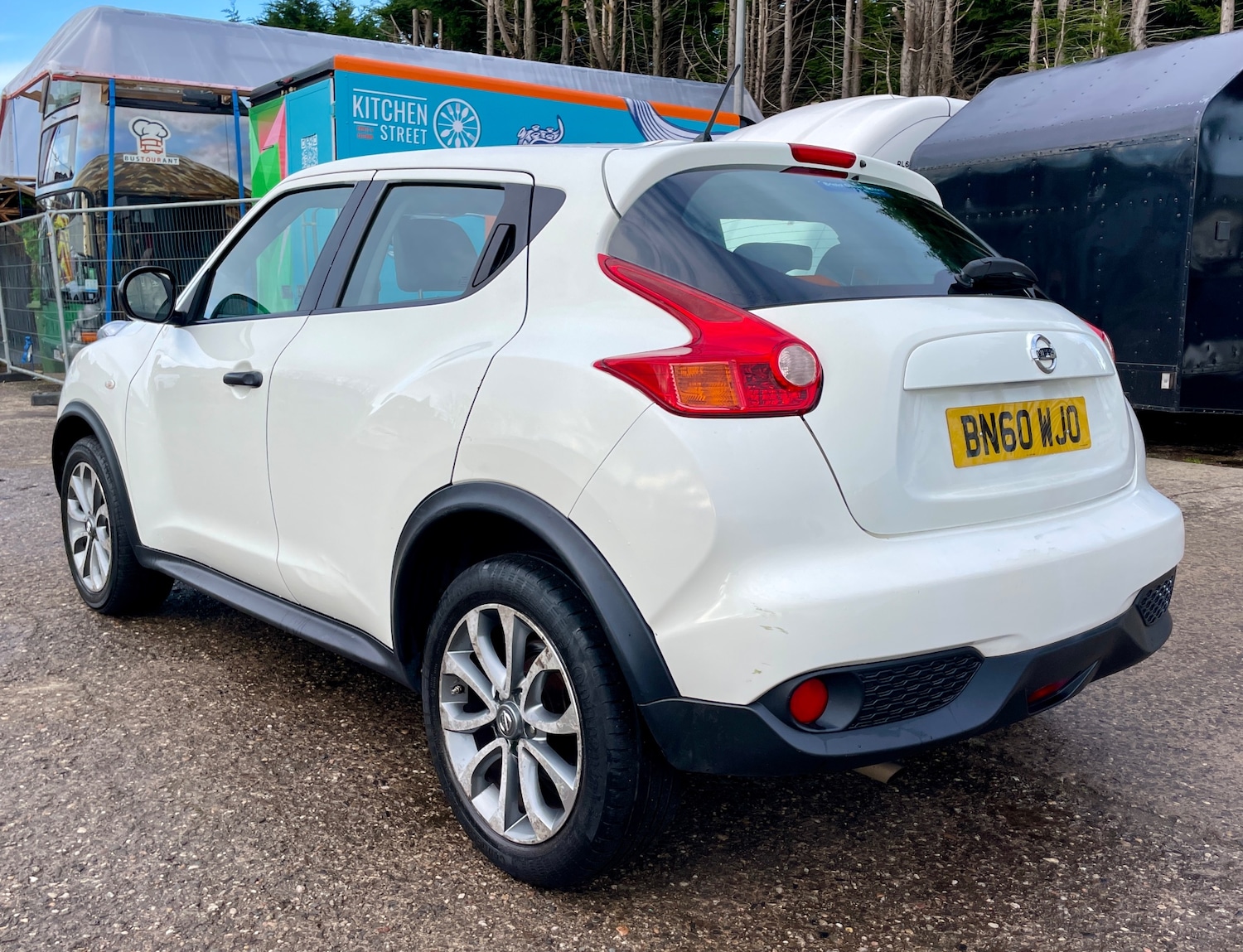 Used Nissan Juke 2010 for sale - 77272444: Photo 2