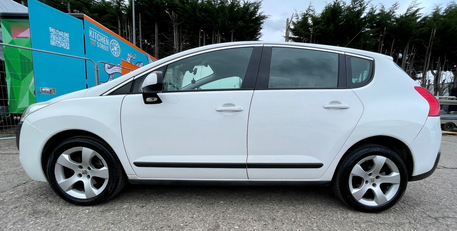 Used Peugeot 3008 2013 for sale - 77592557: Photo 10