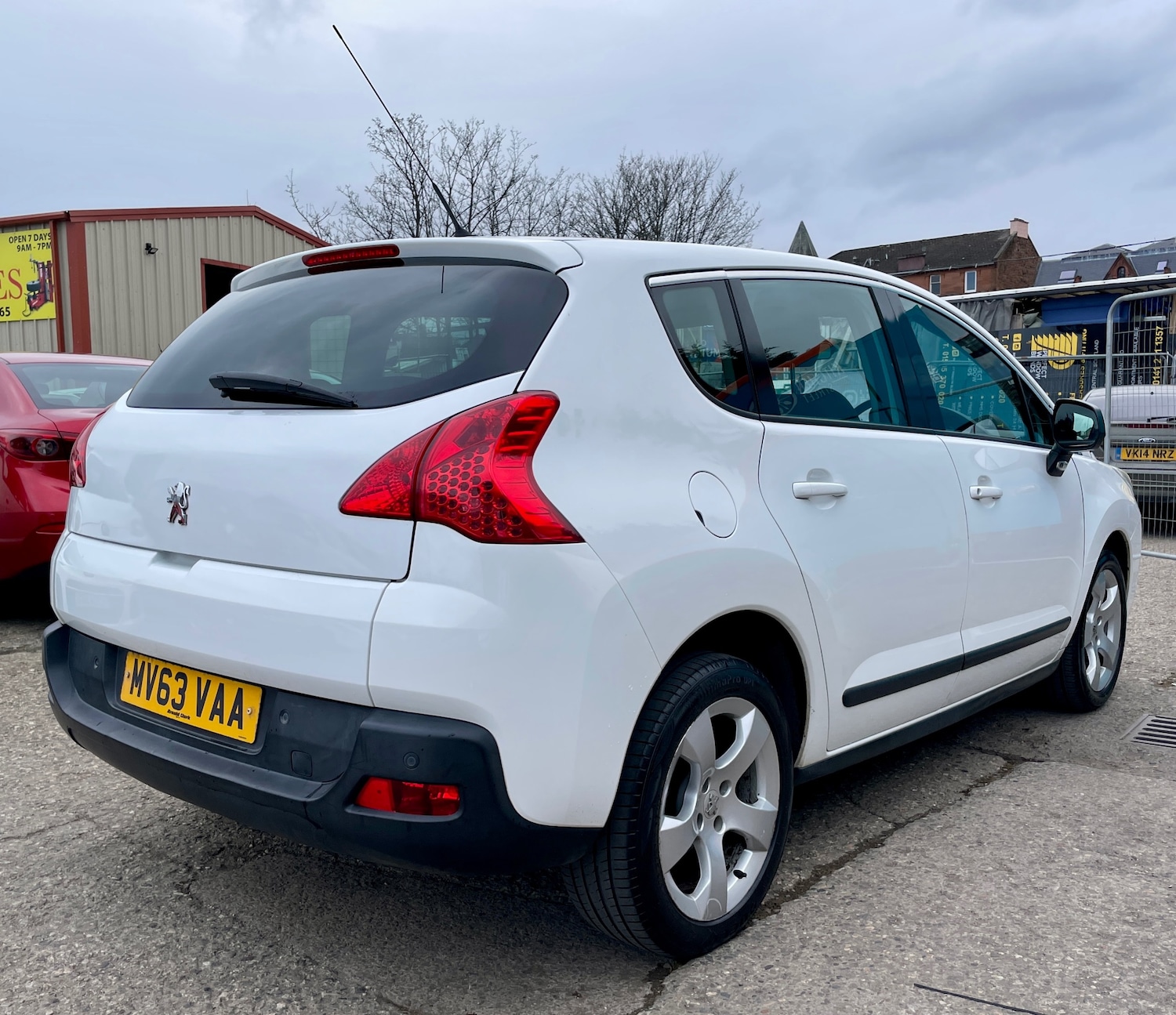 Used Peugeot 3008 2013 for sale - 77592557: Photo 5