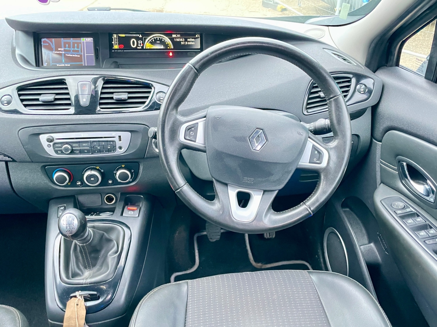 Used Renault Grand Scenic 2012 for sale - 77465546: Photo 14