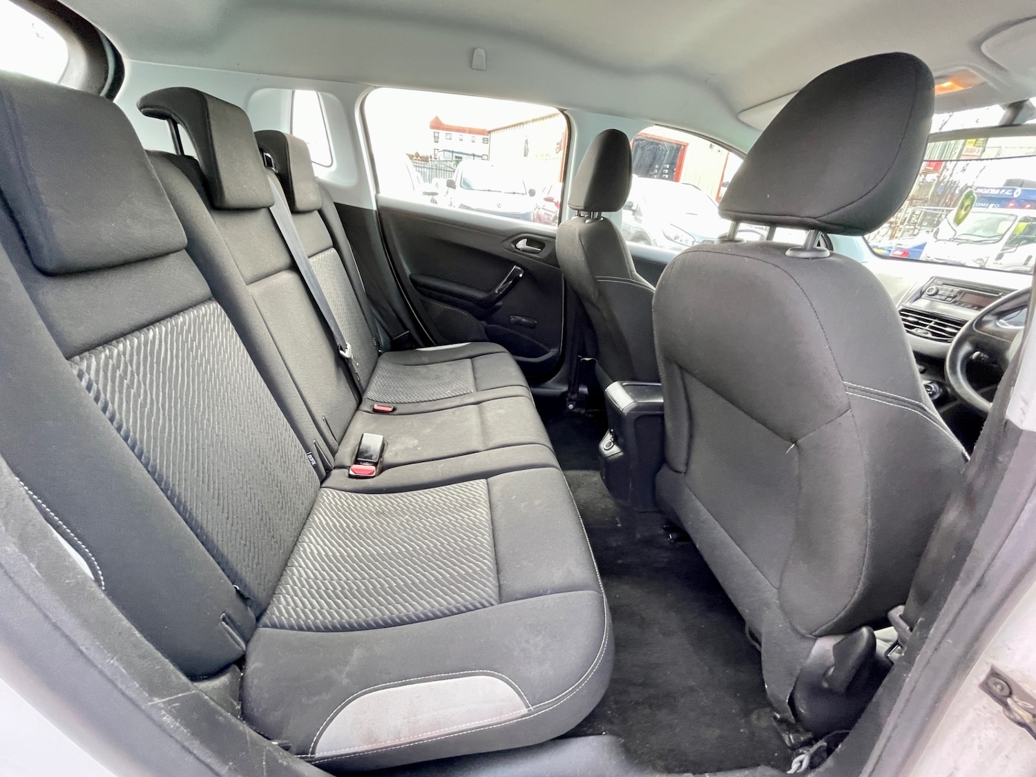 Used Peugeot 2008 2014 for sale - 78182409: Photo 13