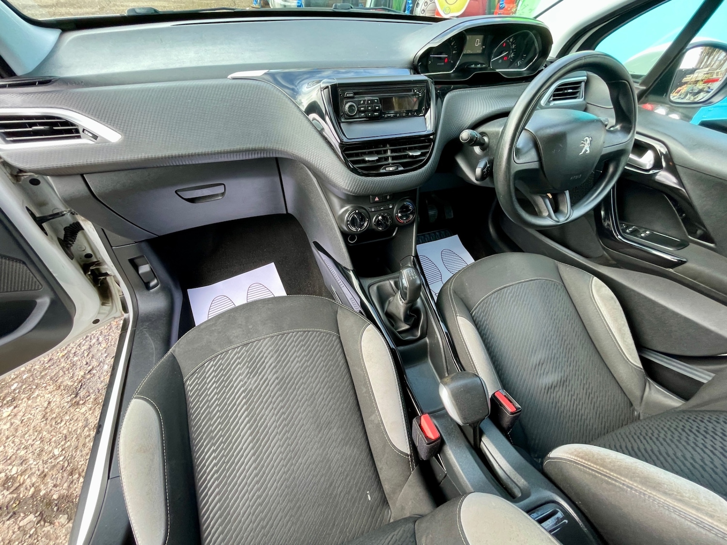 Used Peugeot 2008 2014 for sale - 78182409: Photo 17