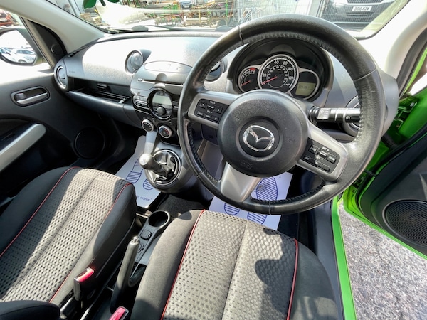 Used Mazda Mazda2 2010 for sale - 75026530: Photo 17