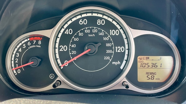 Used Mazda Mazda2 2010 for sale - 75026530: Photo 19