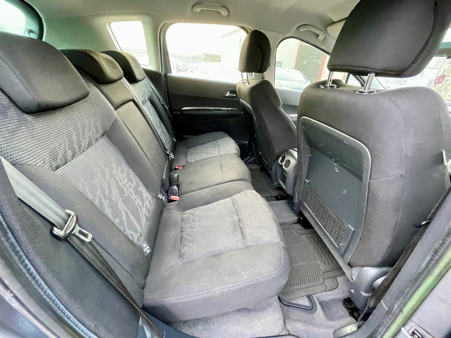 Used Peugeot 3008 2011 for sale - 76960242: Photo 5