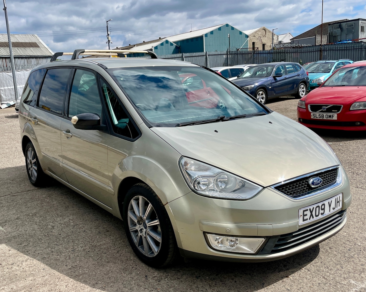 Used Ford Galaxy 2009 for sale - 76477543: Photo 1