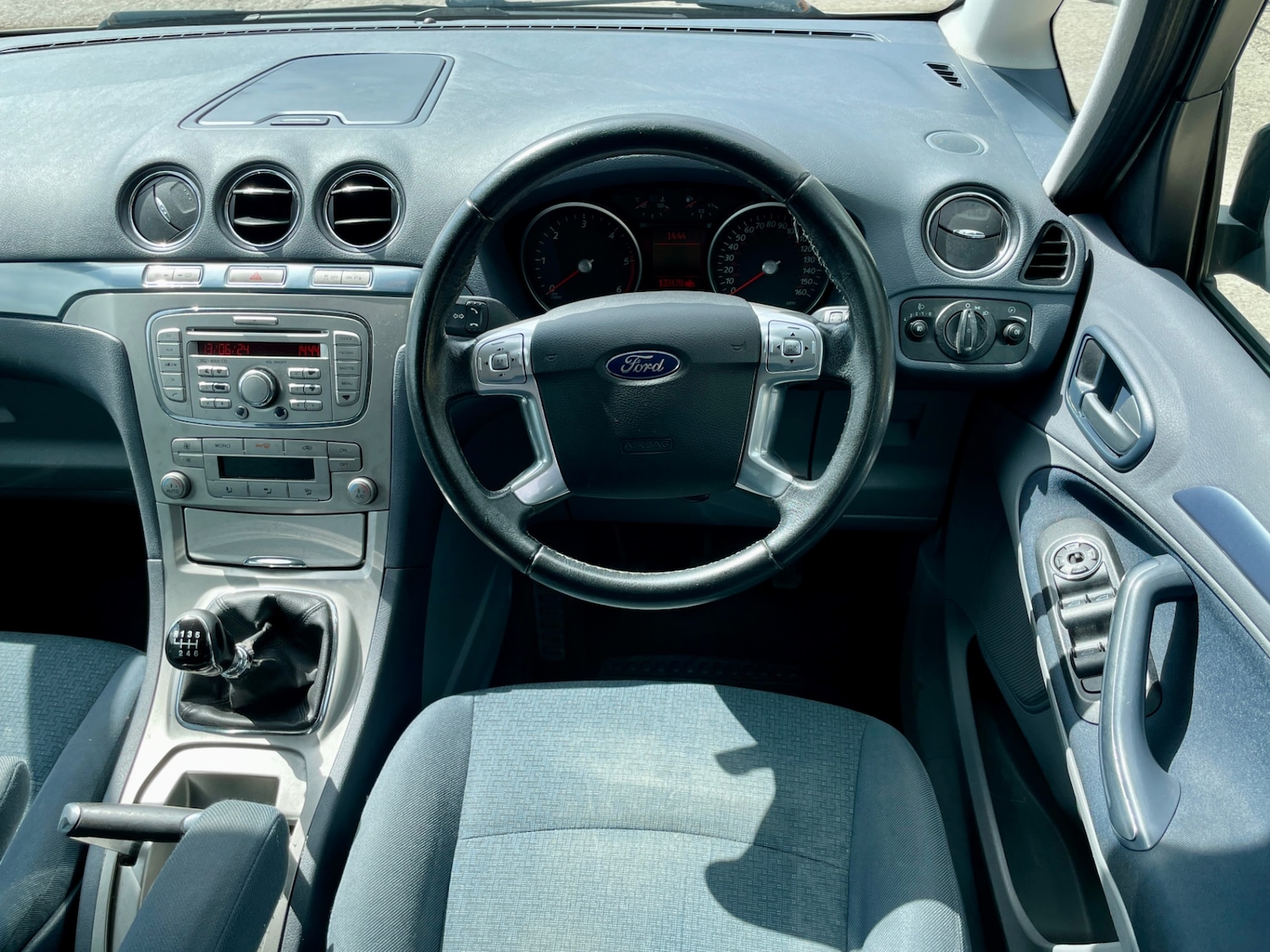 Used Ford Galaxy 2009 for sale - 76477543: Photo 14