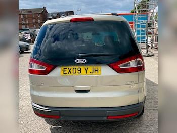 Used Ford Galaxy 2009 for sale - 76477543: Photo